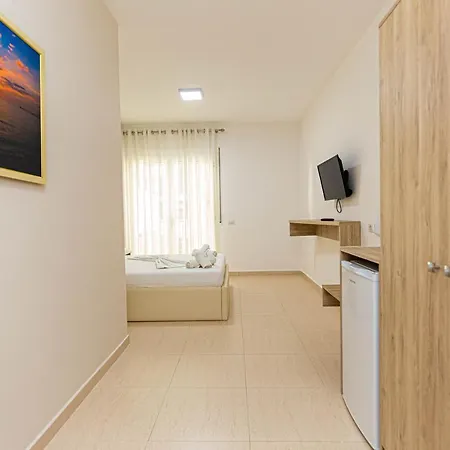 Jordan's 3* Vlorë
